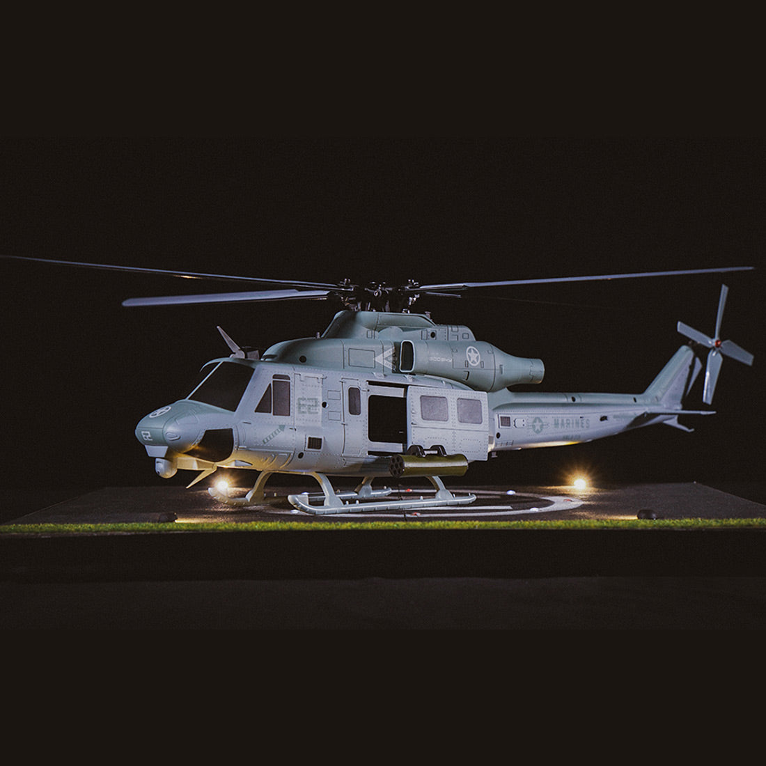 GOOSKY E2 UH-1Y Venom 1/35 Scale 6CH Dual Brushless RC Helicopter RTF GTS System-helloworld7