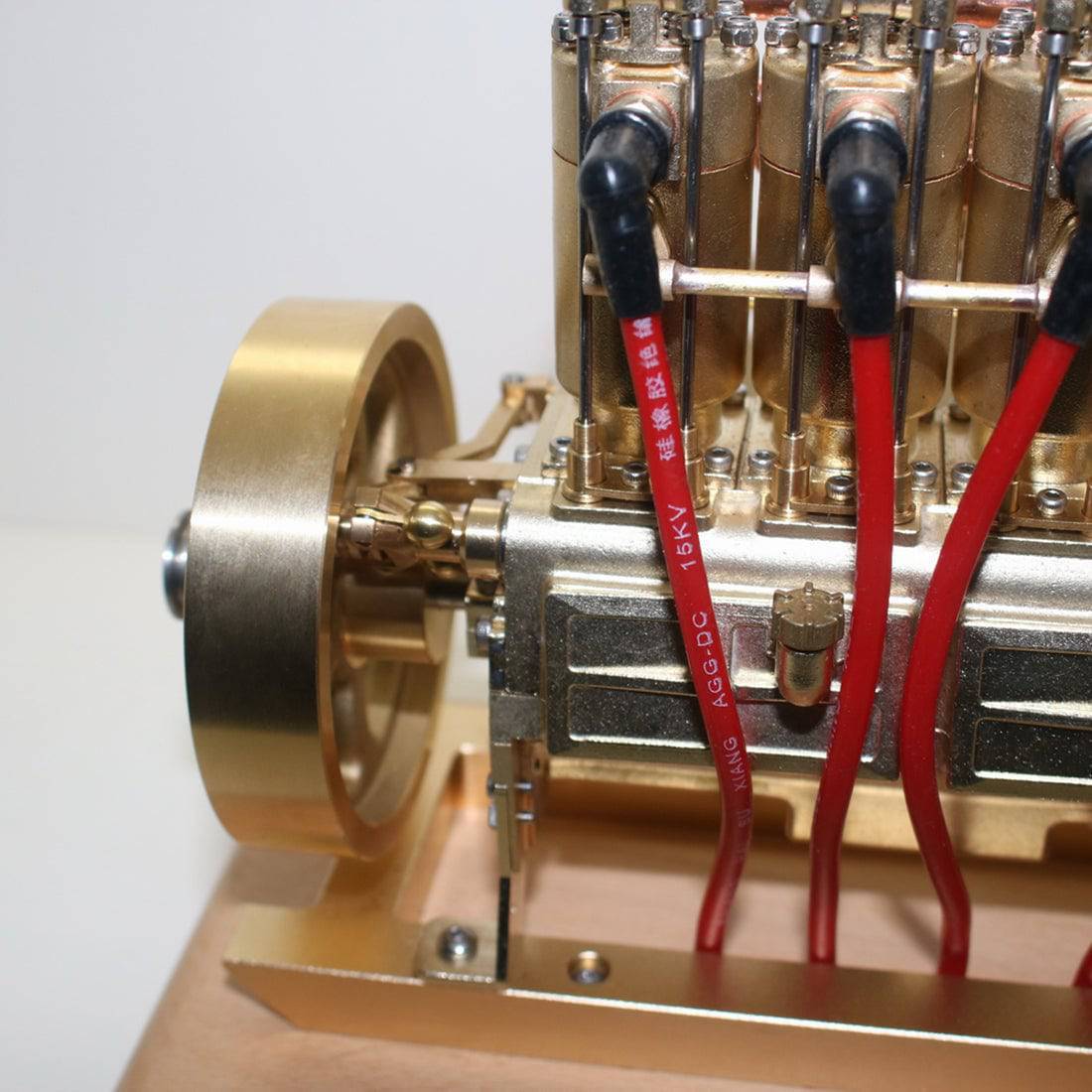 HelloWorld7-Holt H75 Tractor Engine Gas 12cc Four-cylinder OHV Engine Scale Model with Governor