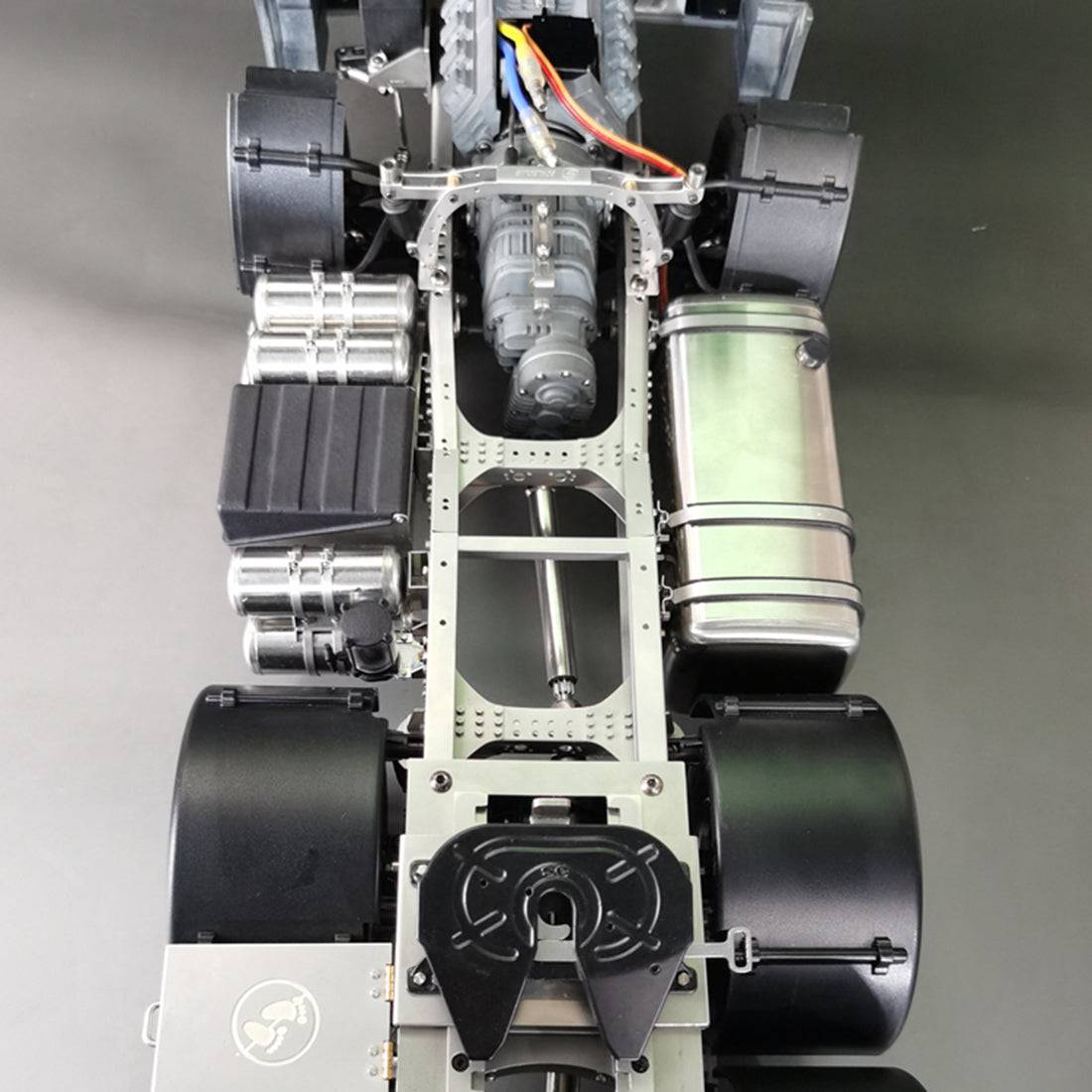 SCALECLUB 1/14 6x6 RC Tractor Trailer Full Metal Chassis Kit with Differential Lock for Custom Tamiya Truck Builds-helloworld7