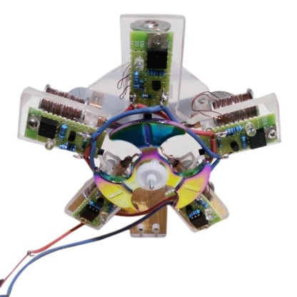 HelloWorld7-Star Shape Aircraft Head  Electromagnet Engine Model Toy Collection