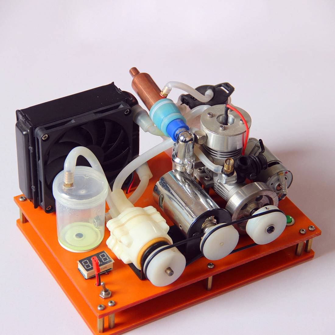 HelloWorld7-VX Level 18 Single Cylinder 2-stroke Methanol Engine with Water Cooling Radiator