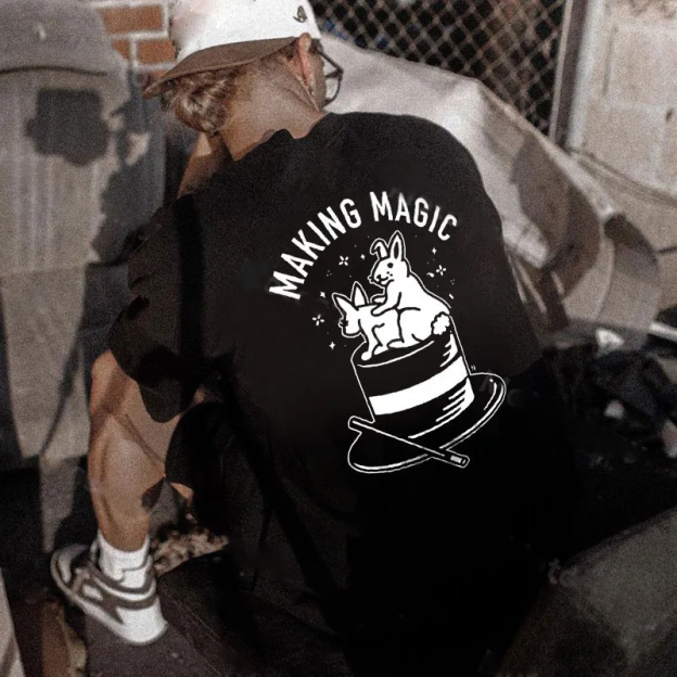MAKING MAGIC Animals on the Hat Graphic Black Print T-shirt
