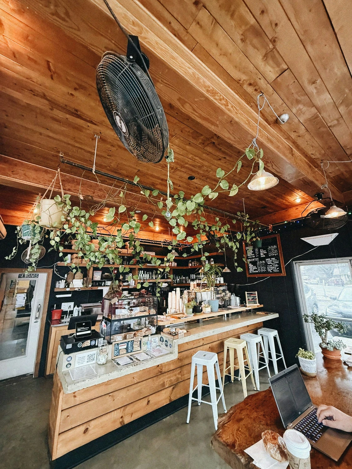 A caf&eacute; counter and seating area for reference