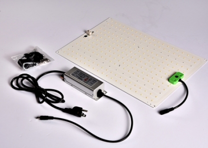 150 W Vollspektrum-Quantenpflanzenlicht