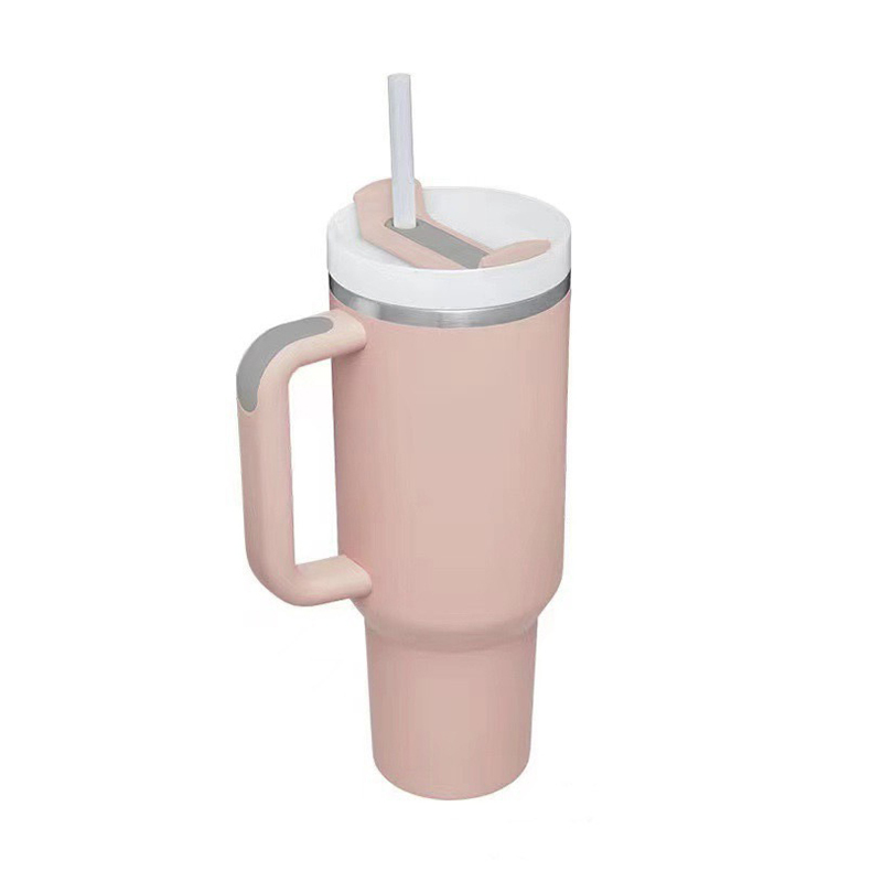 Große, auslaufsichere Vakuum-Edelstahl-Isolier-Strohhalm-Tasse.