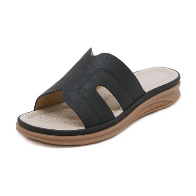 Off the Coast Cushioned Flat Sandals