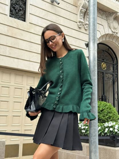 Women's Vintage Fashion Round-neck Long-sleeve Cardigan