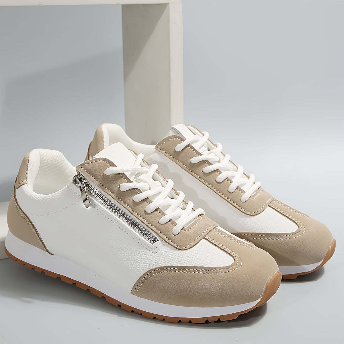 LYVORA™ | ORTHOPEDIC SUPPORT SHOE FOR EVERYDAY COMFORT