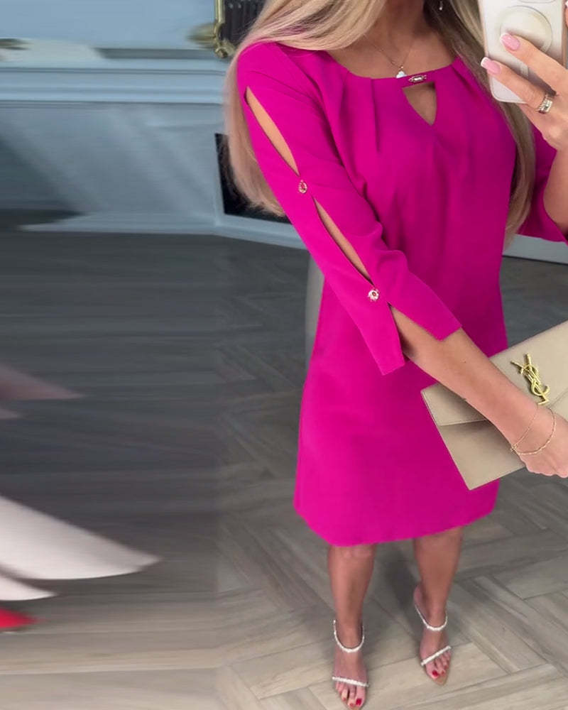 Elegancka sukienka w jednolitym kolorze z prostą, pustą linią