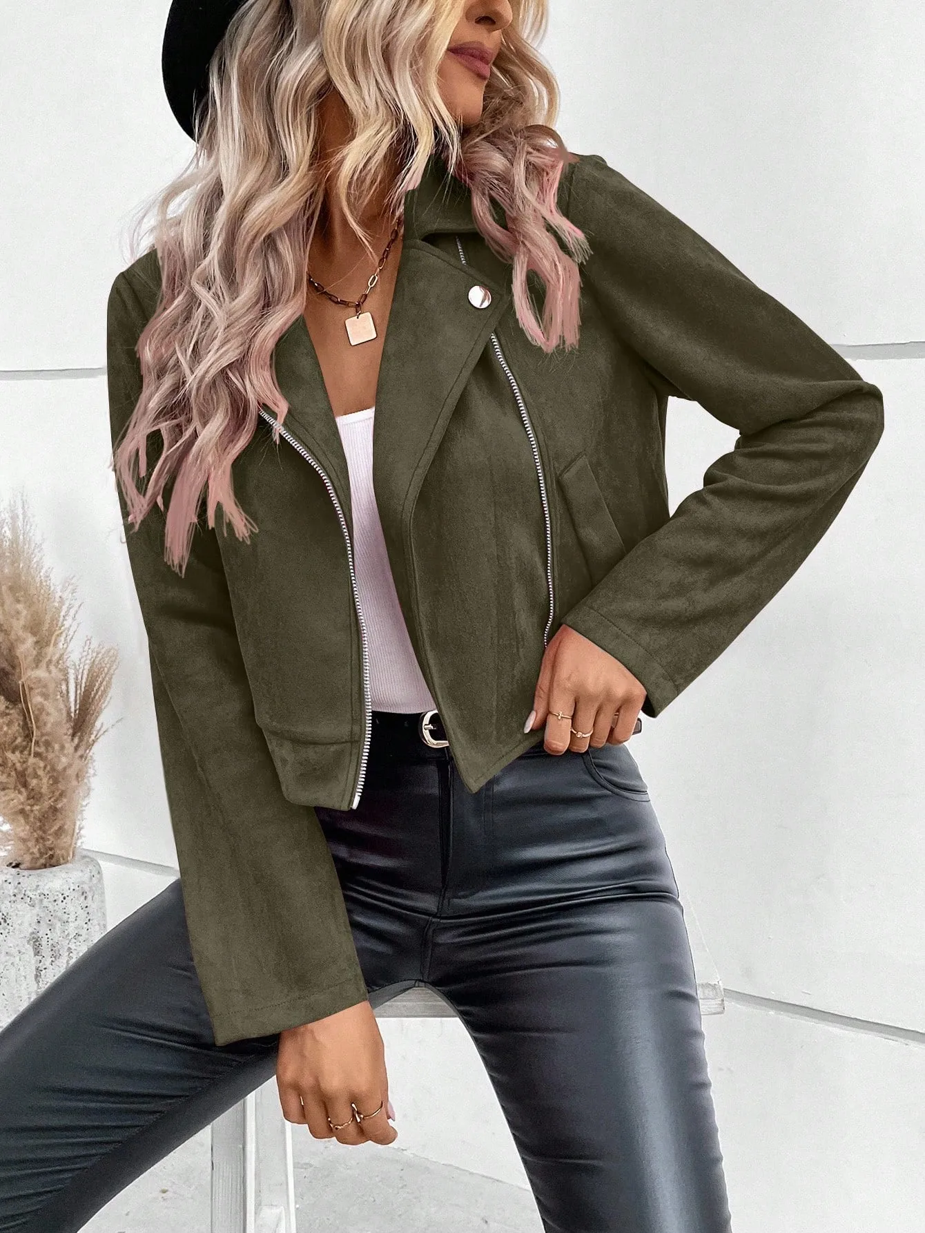 Women's Short Jacket Sweater Lapin Velvet Long Sleeve Shirt Collar Casual Style Polyester Fabric Winter And Autumn Wear display picture 19
