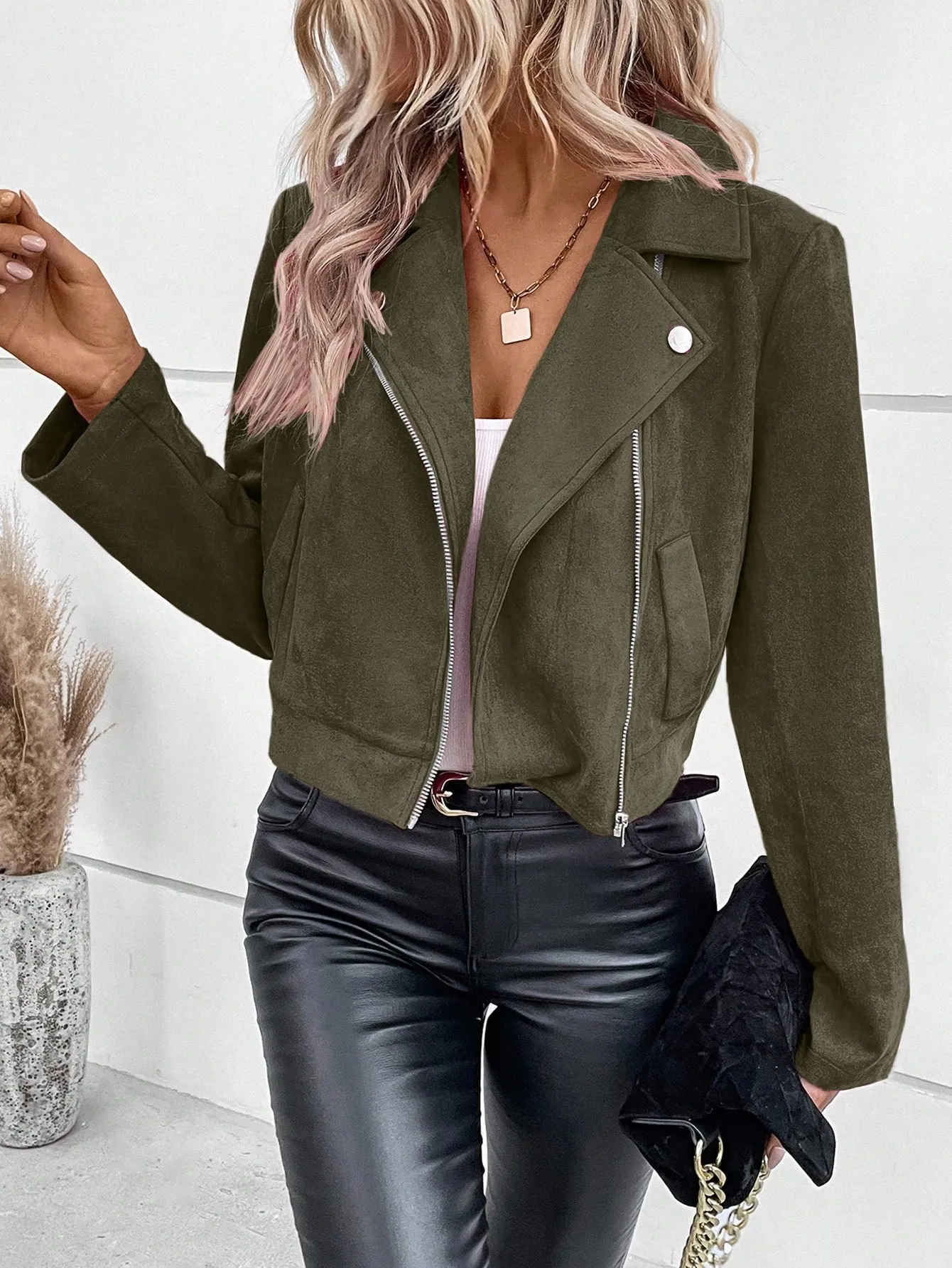 Women's Short Jacket Sweater Lapin Velvet Long Sleeve Shirt Collar Casual Style Polyester Fabric Winter And Autumn Wear display picture 18