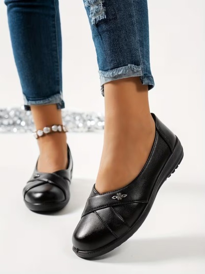 🔥Promocja ostatniego dnia – 50% zniżki - Damskie skórzane buty ortopedyczne w stylu retro z metalowym emblematem