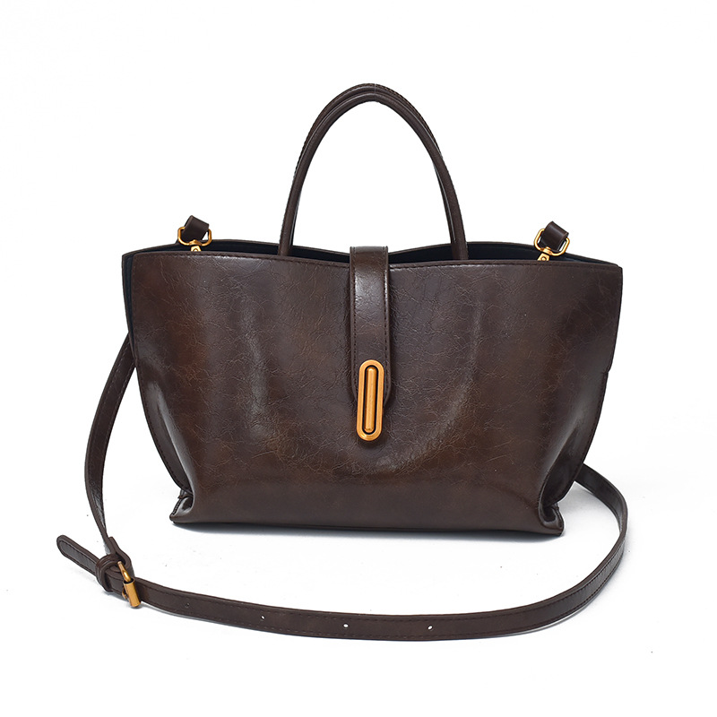 Women's Elegant Solid Color French Style Handbag