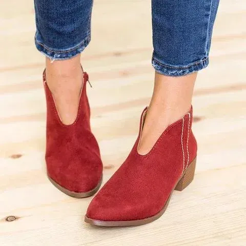 🔥Last Day Promotion 50% OFF - Women's V-shaped thick-heeled boots