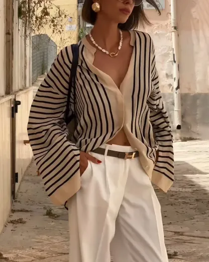 Striped slit casual shirt