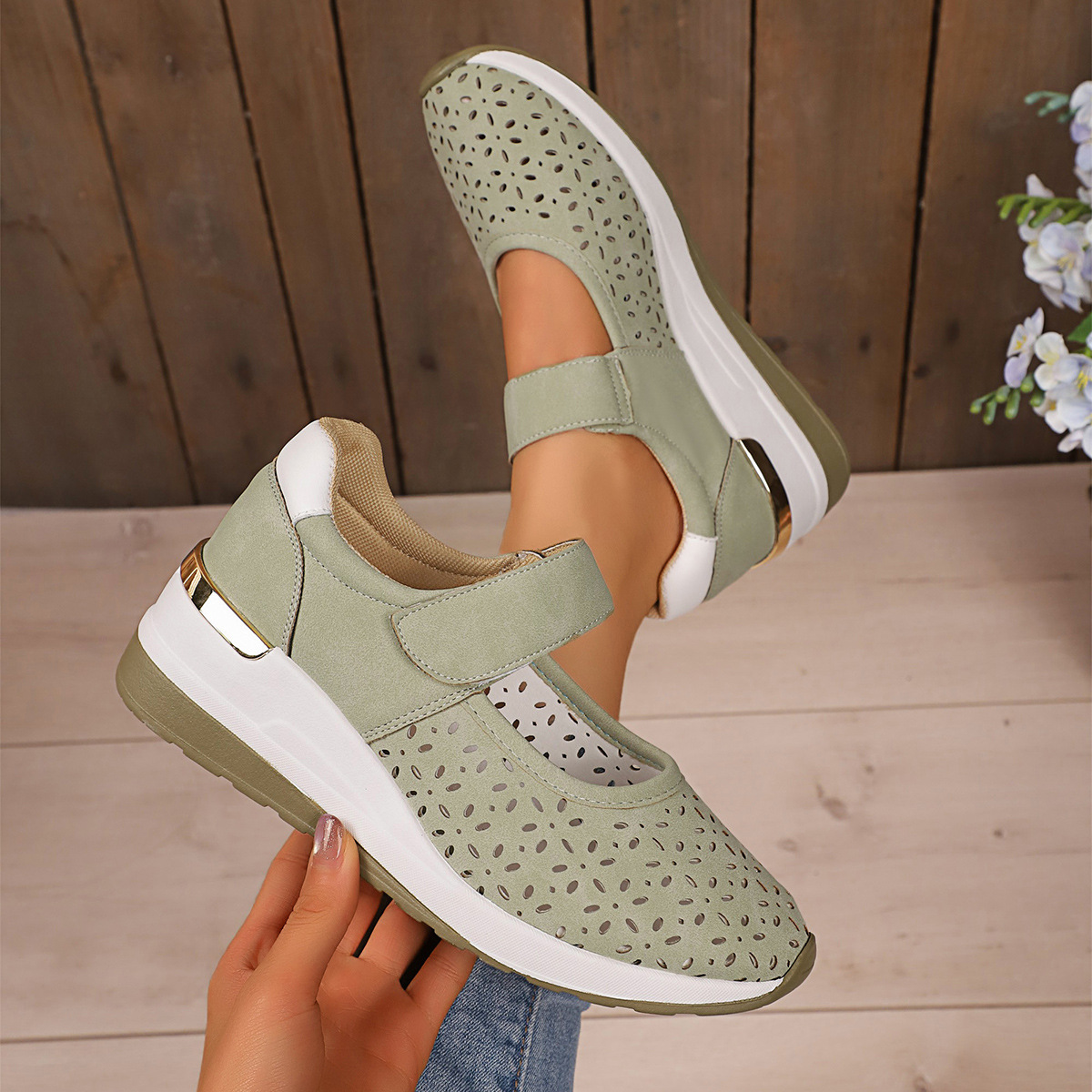 🔥Women's Summer Breathable Lightweight Adjustable Velcro Wedge Heel Sneakers