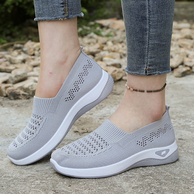 💐50% OFF ! Breathable Summer Shoes – Trendy & Ultra-Light Slip-Ons 🌞🌊