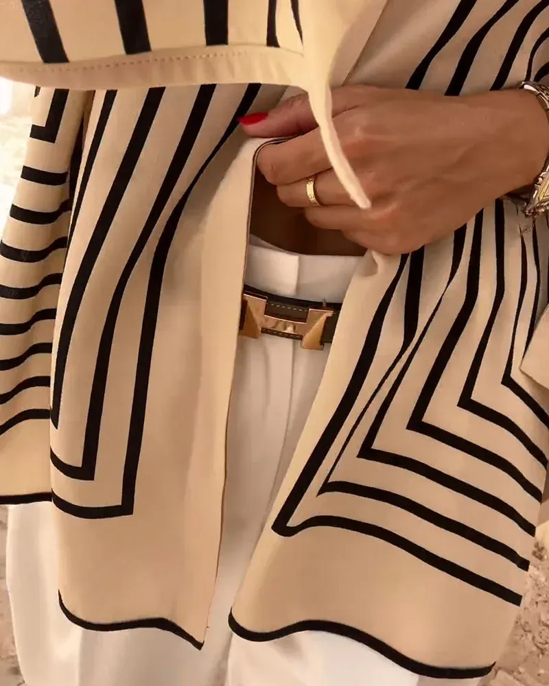 Striped slit casual shirt