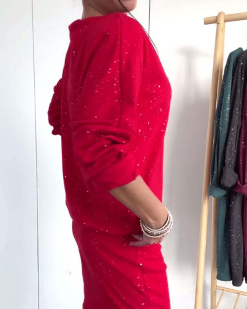 Sukienka z okrągłym dekoltem i delikatnym brokatem