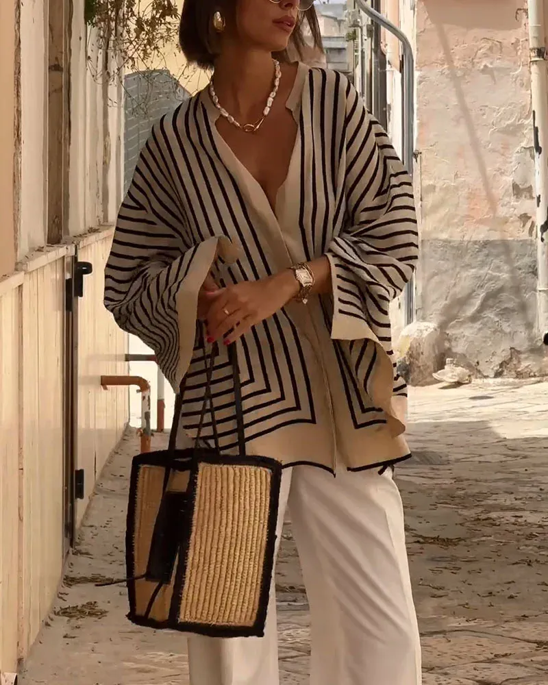 Striped slit casual shirt