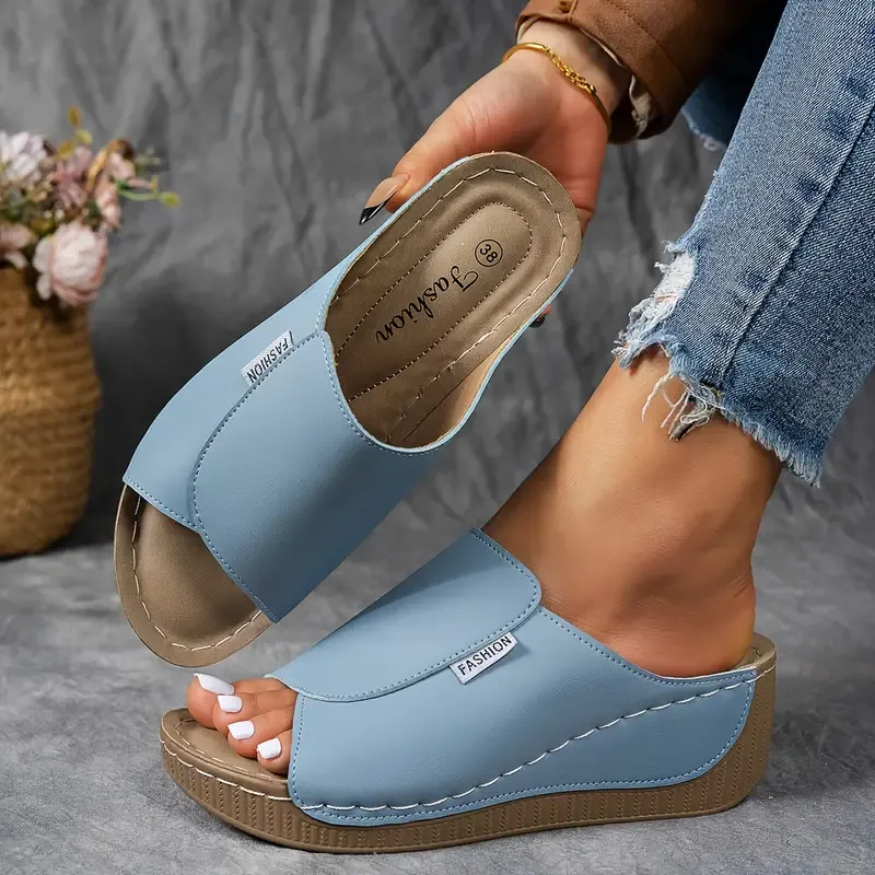 Women's simple and fashionable thick-soled sandals