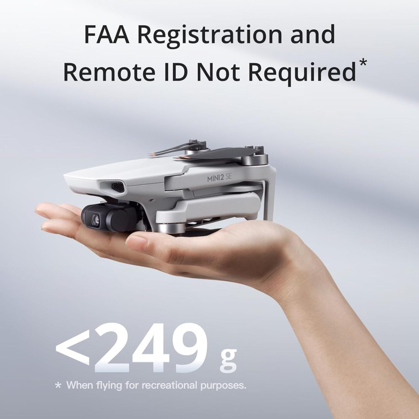 DJI Mini 2 SE Fly More Combo｜1/2.3-inch CMOS｜2.7K/30fps aerial photography｜3 batteries for 93 minutes of battery life｜10km O2 image transmission｜249g ultra-light and no registration required｜Includes charging butler｜Travel storage bag