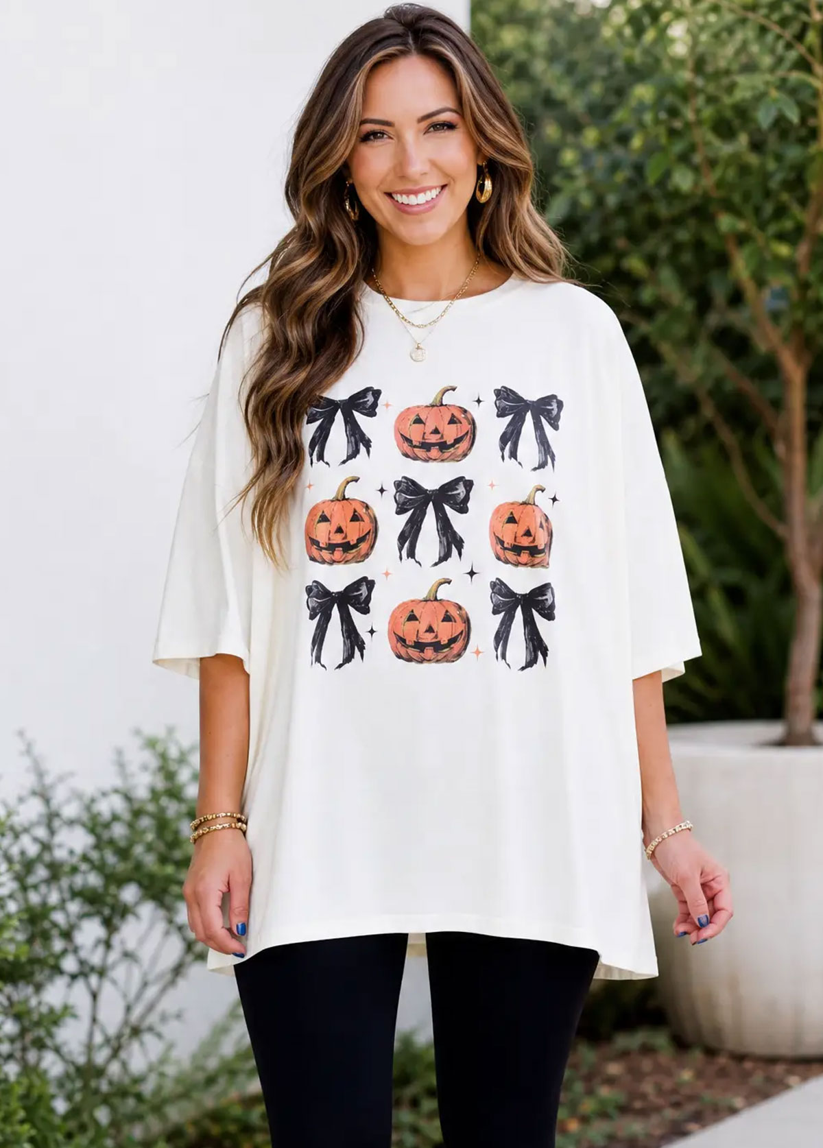 Off‑White Coquette Bow Jack‑O‑Lantern Oversized Short Sleeve T‑Shirt