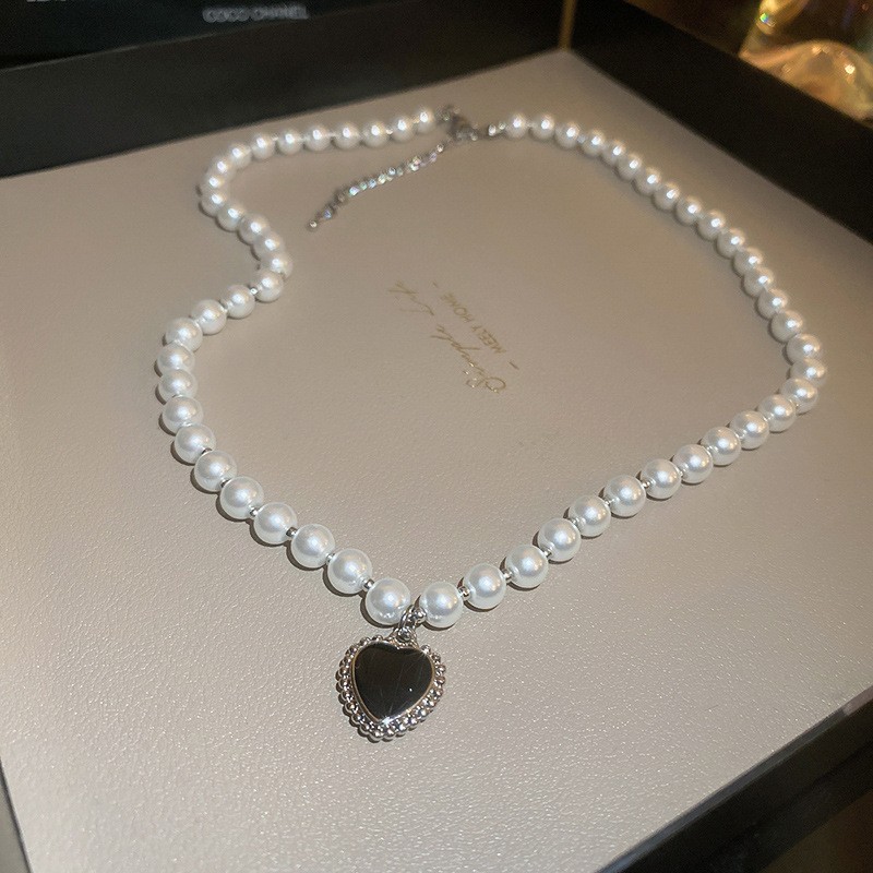 Jemný ručně vyrobený perlový náhrdelník, nejlepší a nejunikátnější dárek