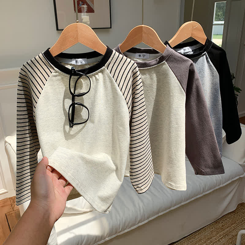 Maglietta base raglan a contrasto per bambini - image 14