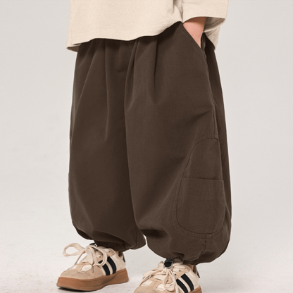 Pantaloni da jogging larghi per bambini piccoli, con design semplice - image 4