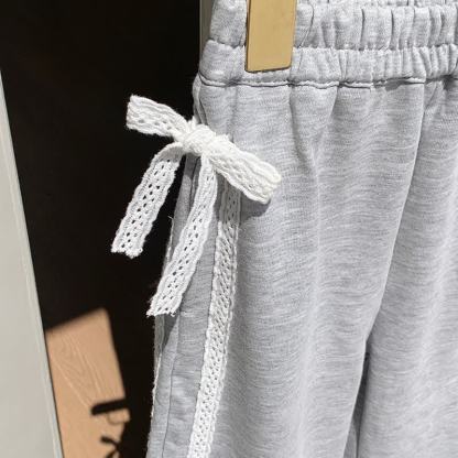 Pantaloni larghi con fiocco per bambina - image 9