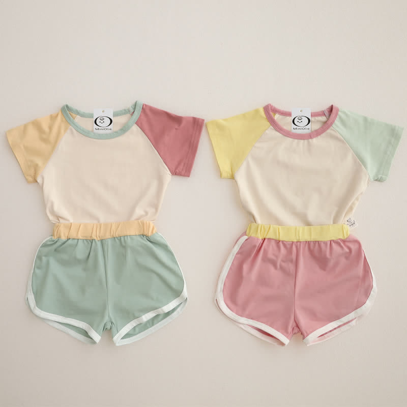 Set di maglietta e pantaloncini con maniche a contrasto per neonati - image 1