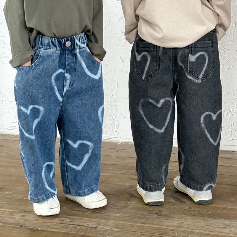 Pantaloni larghi in denim con cuore adorabile per bambini - image 6