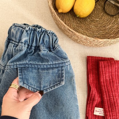 Pantaloni larghi in denim lavato per bambini piccoli - image 11
