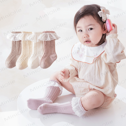 Calzini in pizzo adorabili per bambini - image 2