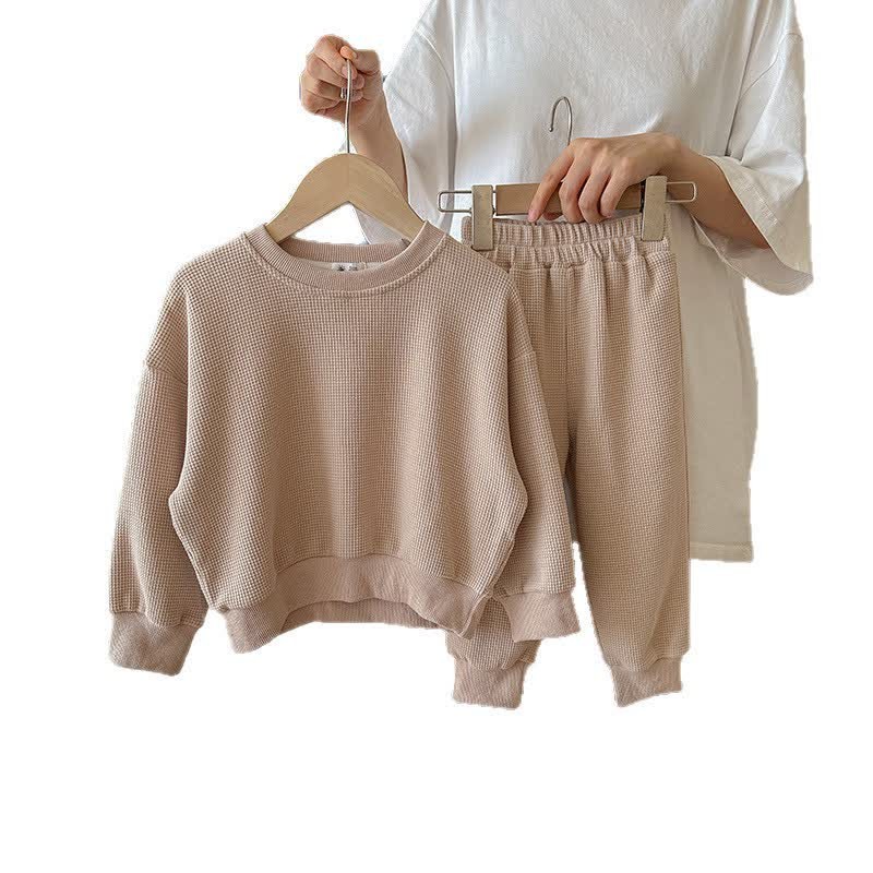 Set da 2 pezzi per bambini, composto da felpa e pantaloni a nido d'ape in tinta unita - image 13