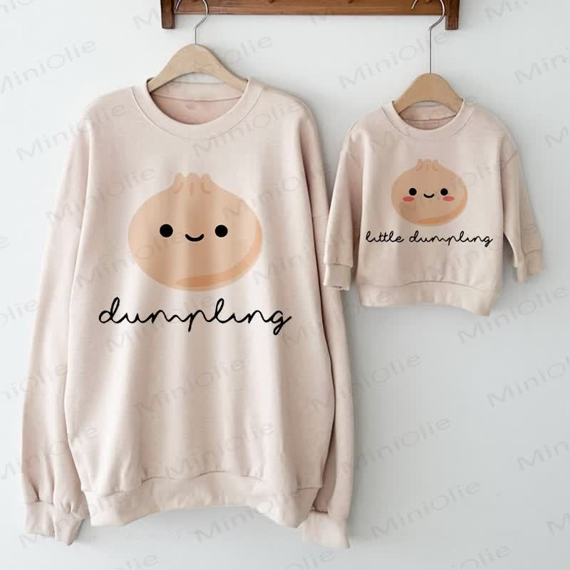 Felpa per bambini beige con scritta "DUMPLING/LITTLE DUMPLING" - Beige - Felpa per adulti: XL - image 1