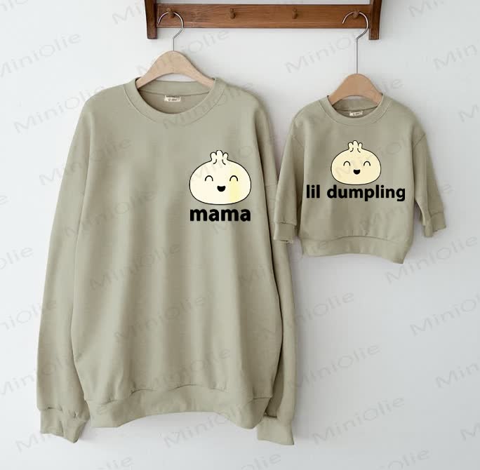 Felpa con scritta "Mamma e figlio" per la famiglia "Lil Dumpling" - Grigio Verde - Felpa per adulti: XL - image 1
