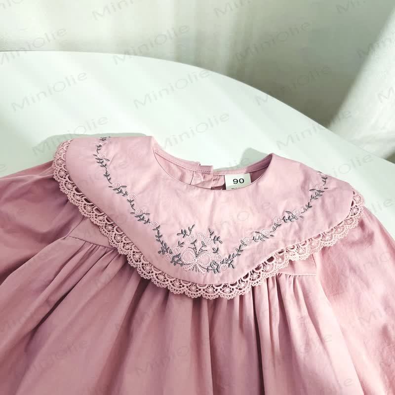 Vestito con colletto ricamato a fiori per bambina - image 7