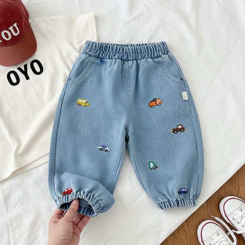 Pantaloni da jogging in denim con ricamo a forma di auto per neonati e bambini - Blu - 2-3T - image 1