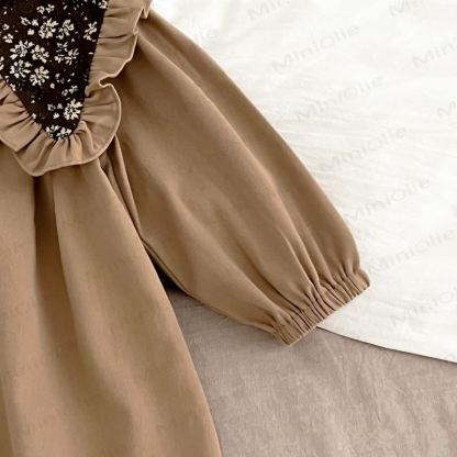 Vestito con risvolto floreale per bambina - image 9