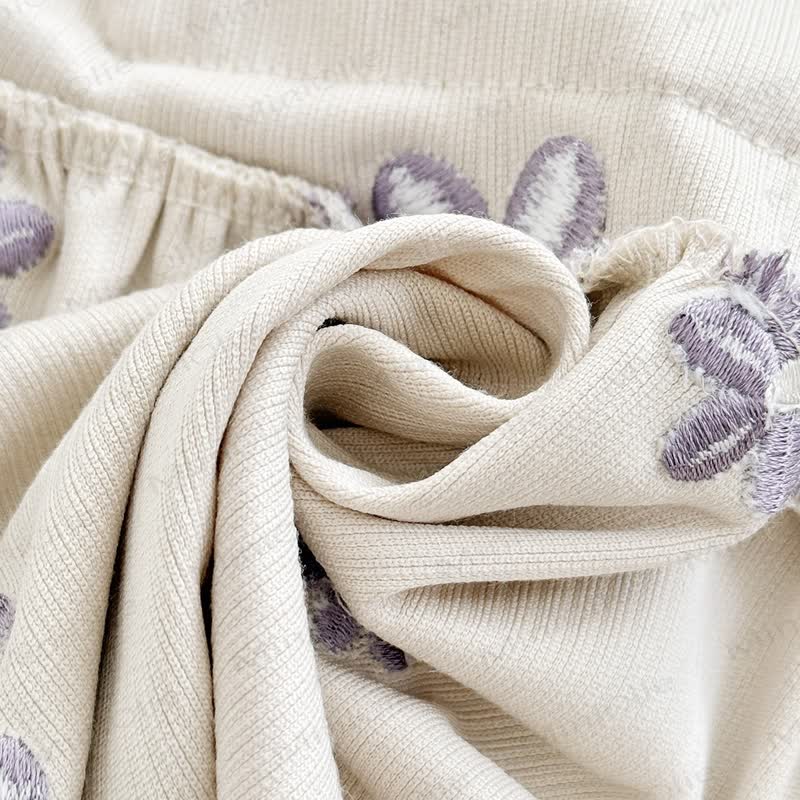 Vestito in maglia floreale ricamato viola per bambina - image 9