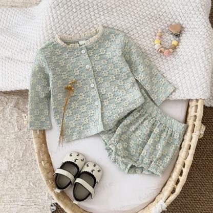 Completo in maglia da 2 pezzi con fiori ricamati per bambina - image 3
