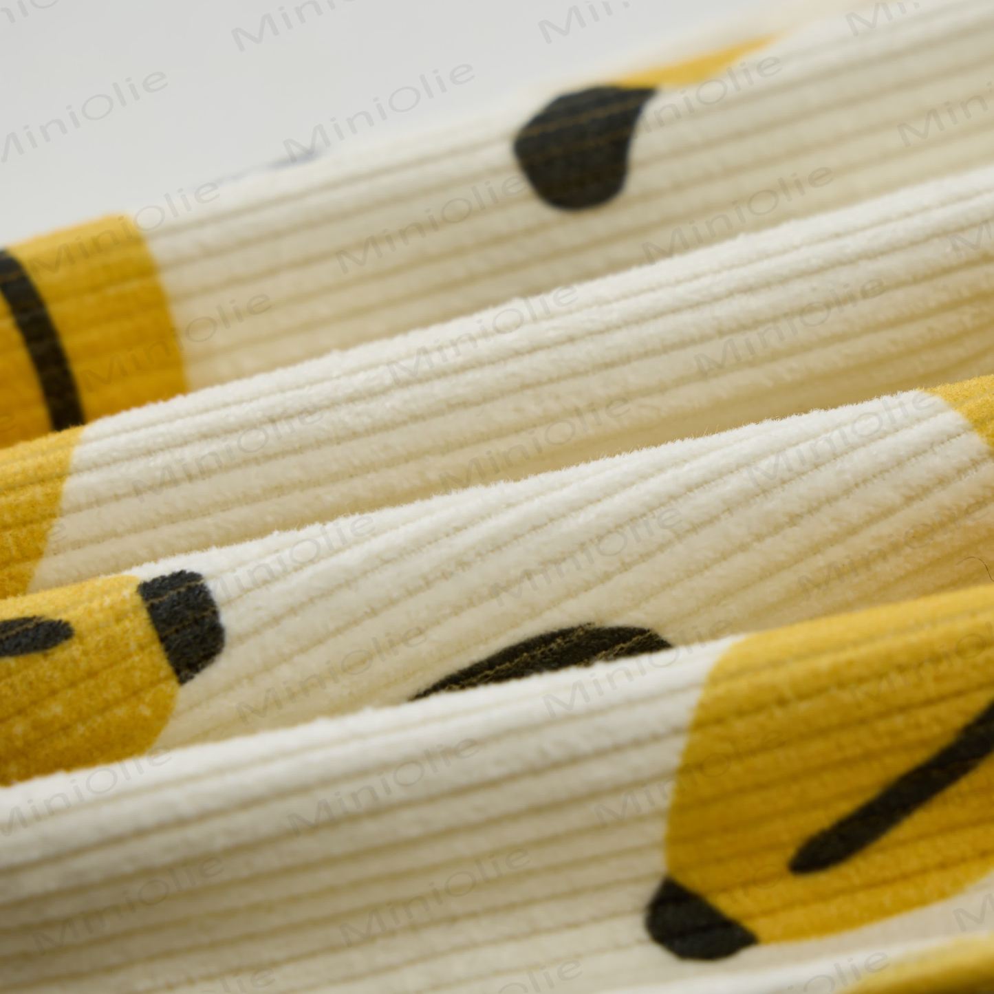 Pantaloni in velluto a coste a pois per neonati e bambini piccoli - image 6