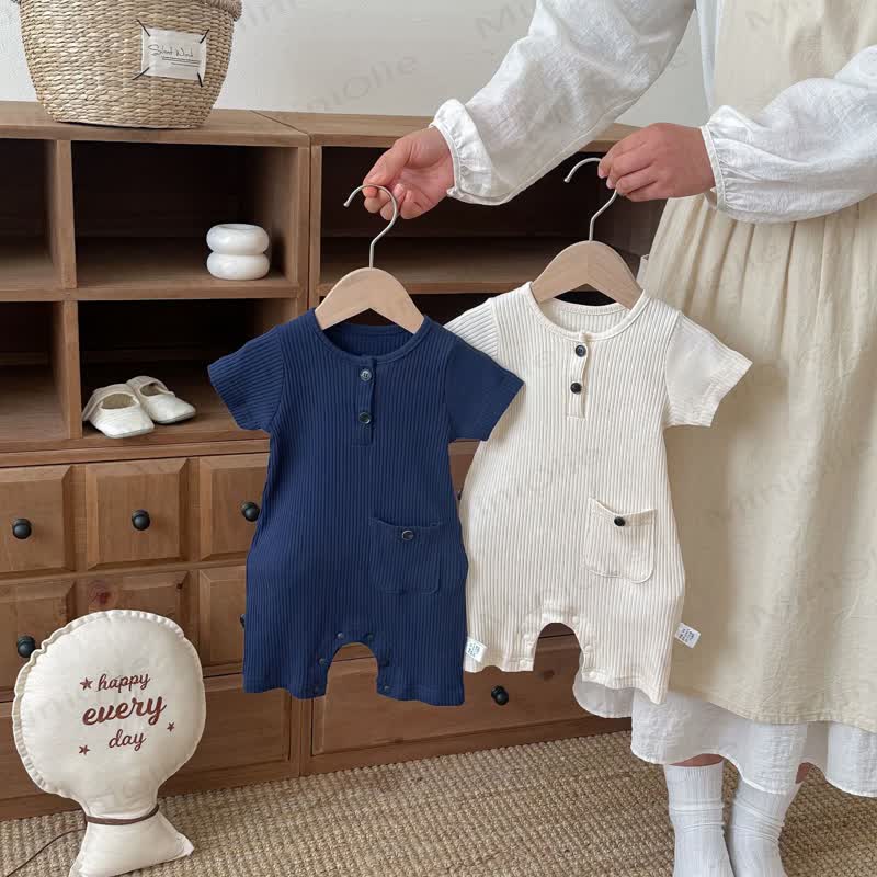 Tutina traspirante a coste con tasche per neonati - image 2