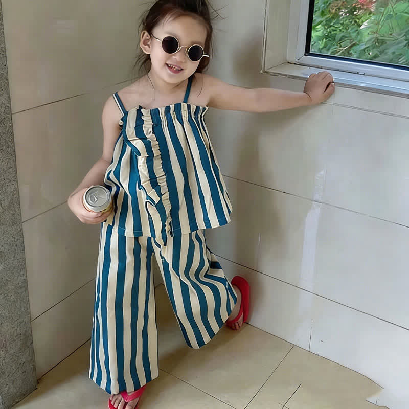 Completo casual a due pezzi a righe blu e bianche per bambina. - image 6