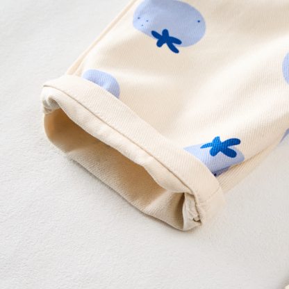 Salopette per neonati e bambini con stampa integrale di mirtilli e tasca frontale - image 5