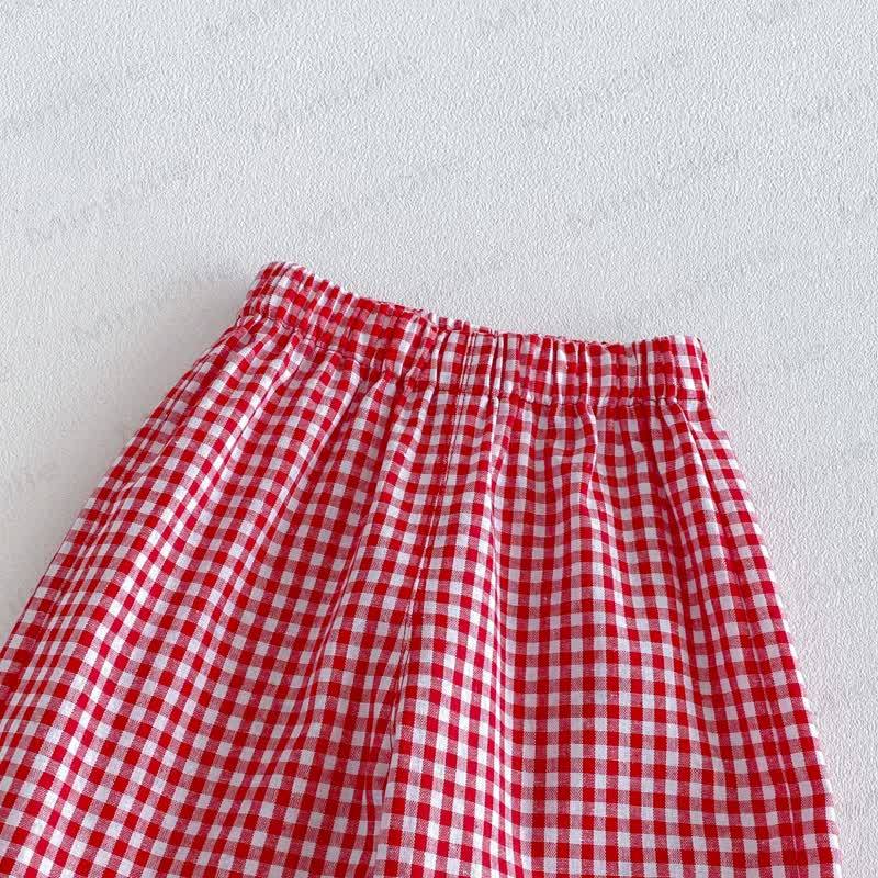 Canotta con fiocco, vestitino senza maniche o pantaloni a quadri per bambina. - image 10