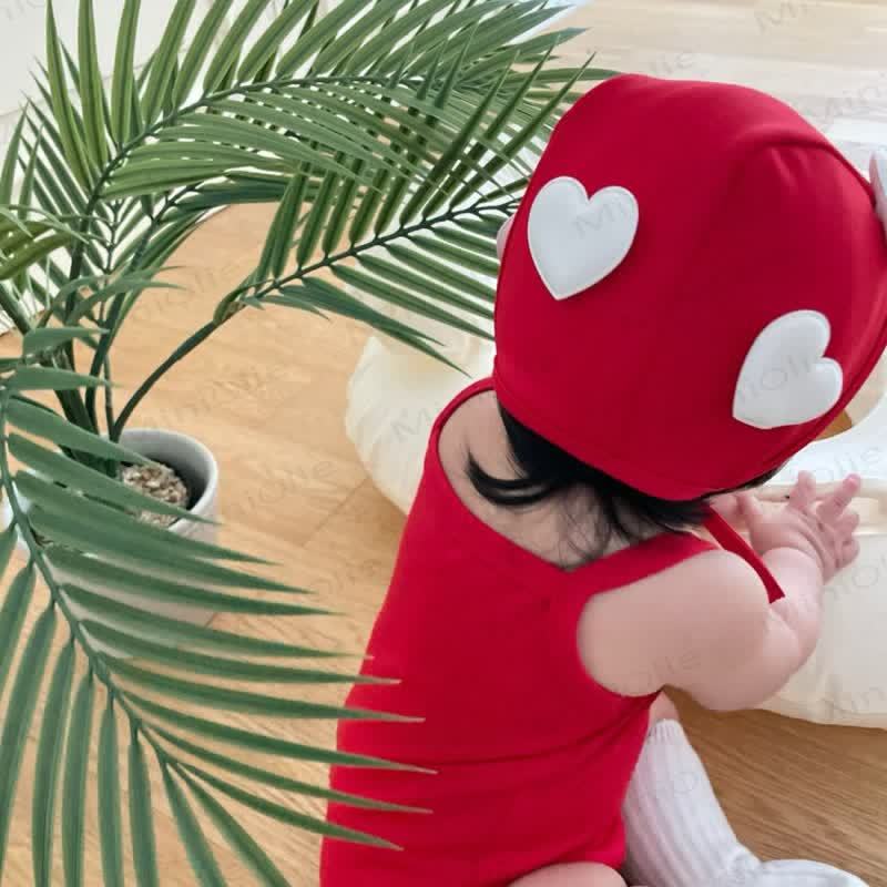 Costume da bagno per bambina con cuoricini e cappellino - image 7