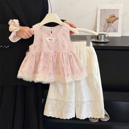 Completo da bambina composto da canotta e pantaloni rosa con stampa floreale in pizzo. - Rosa - 8-9T - image 1